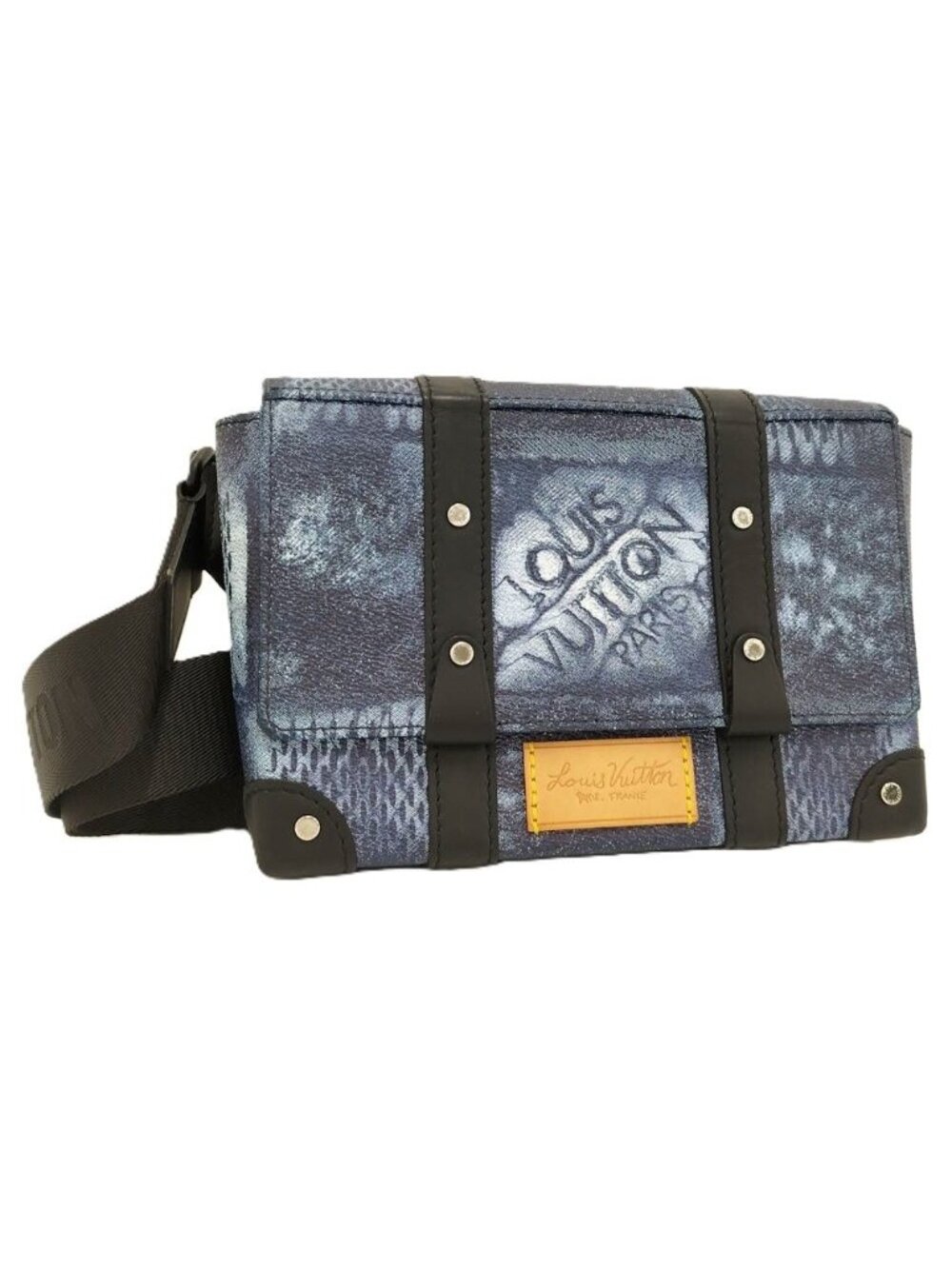 Louis Vuitton Trunk Sling Bag Damier Salt